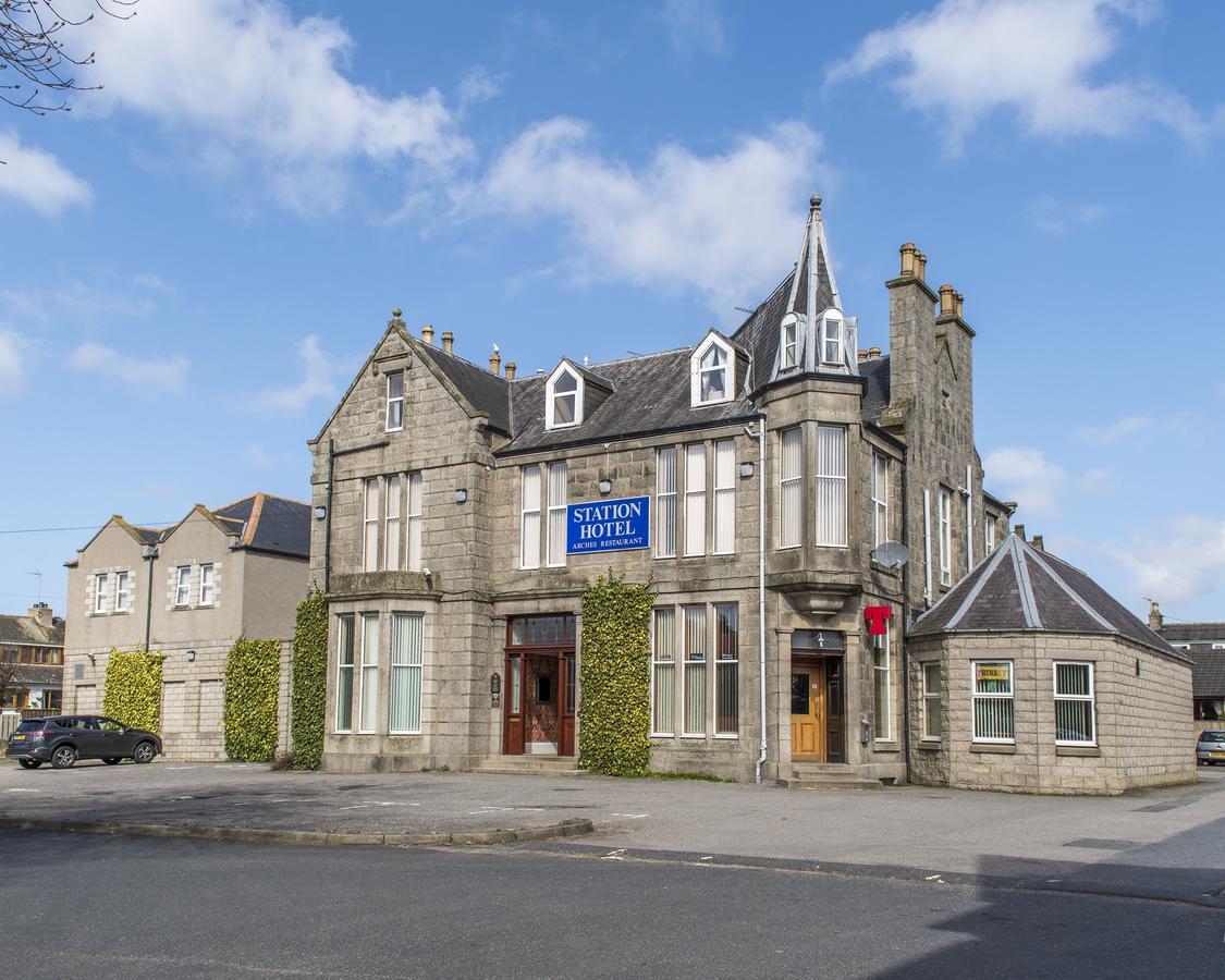 Station Hotel Ellon Exterior photo