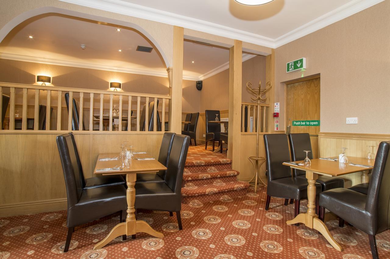 Station Hotel Ellon Exterior photo